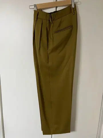 [ irenisa/23FW ] 2턱 슬랙스