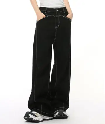 화이트 스티치 데님 배기 팬츠