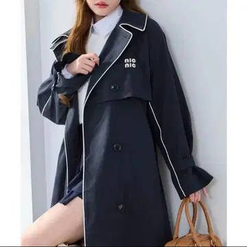 [흡연 반려동물 없음] 네이비 더블 브레스트 트렌치코트