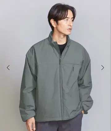 라이트 웨이트 패디드 자켓 M 사이즈