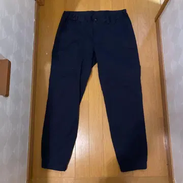 토미 아머 팬츠