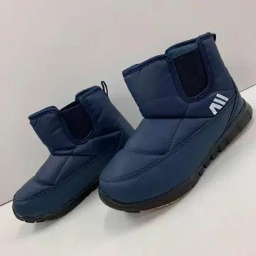 새상품 여성용 LL 사이즈 발수 경량 속기모 숏부츠 네이비 컬러 592