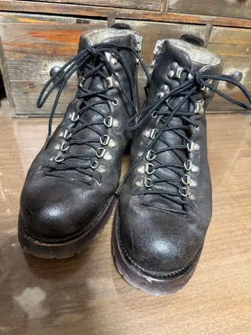 부테로 트레킹 부츠 마운틴 부츠