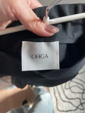 OHGA 블랙 플레어 롱 스커트