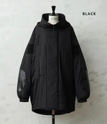 WAIPER.inc PCU LEVEL7 TYPE2 몬스터 후드티