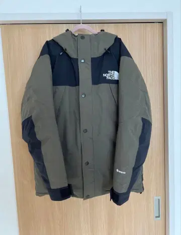 THE NORTH FACE 다운 자켓 올리브/블랙