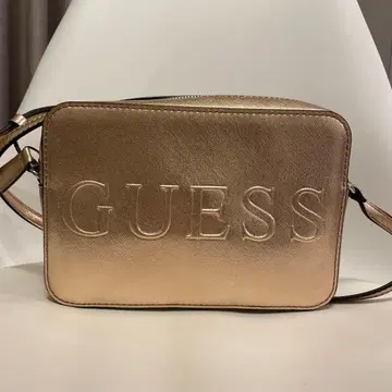 GUESS 숄더백