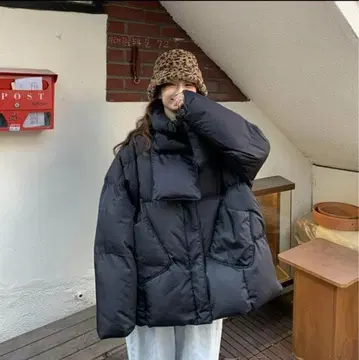 블랙 다운 자켓 머플러 포함 코트 자켓 빅 실루엣 아우터