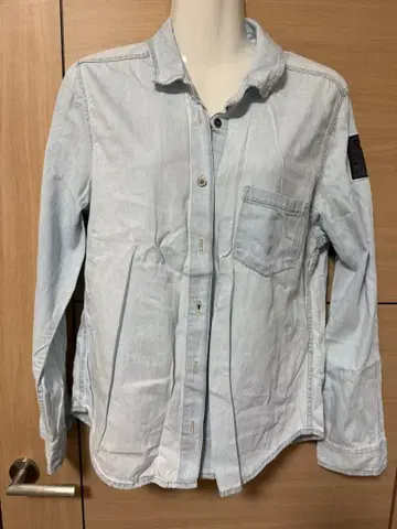 ZUMBA 라이트 블루 긴팔 셔츠