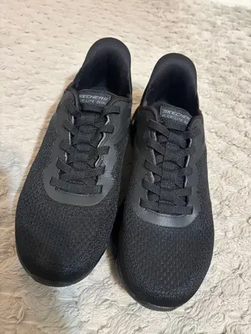 [컨디션 최상] 스케쳐스 슬립인즈 27cm 핸즈프리 블랙