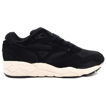 H0600 MARGARET HOWELL MIZUNO CONTENDER23