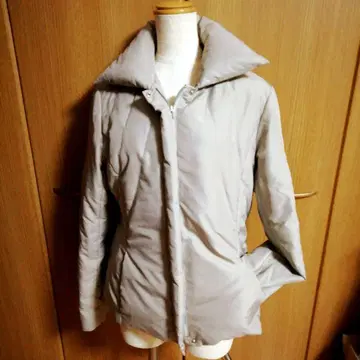 조르주 레쉬 다운 자켓 라이트 베이지 이토킨 40