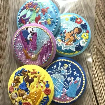 자수 캔뱃지 디즈니 5개 장미