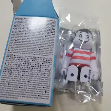 베어브릭 시리즈 51 시크릿 마텔 MATTEL