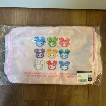 TWICE 산리오 트래블 파우치