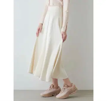 스나이델 SNIDEL 심플 머메이드 스커트 2025SS