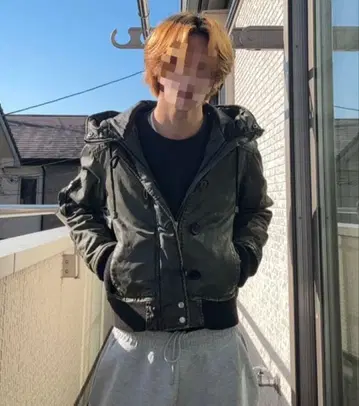 짧은 기장 자켓 y2k 00s