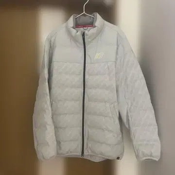new balance 골프용 다운 자켓 사이즈 6 그레이