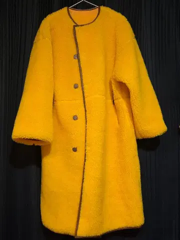 JANESMITH 제인스미스 리버서블 보아 코트