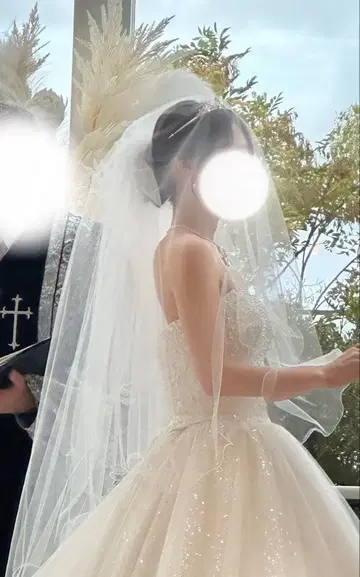 웨딩 베일 미디엄 멜로우 러브 티아라