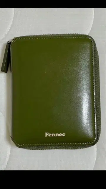 Fennec 올리브 이단 접이식 지갑 카키