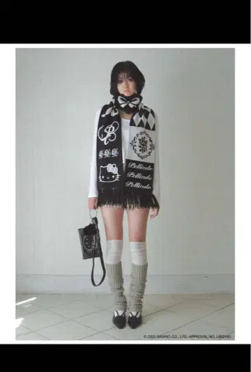 페리큐어 키티 콜라보 머플러