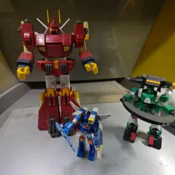 초합금혼 아이언 기어와 그린 로봇