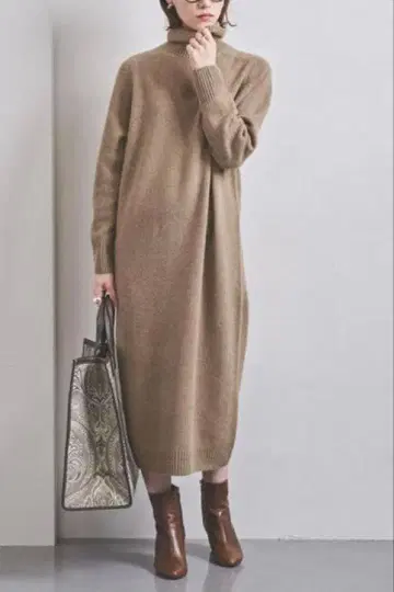 UNITED ARROWS UWSC 터틀넥 니트 원피스