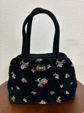FEILER 꽃무늬 자수 핸드백 블랙 새상품급