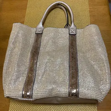 베이지 토트백 광택 스트라이프