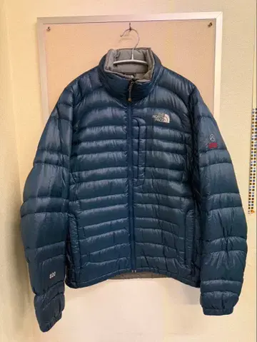 더 노스페이스 다운 자켓 다크 블루