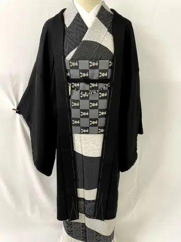 미사용 새상품 순수 실크 단의 장식 겉옷