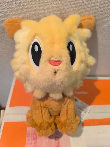 [ 미사용 새상품 ] 앉은 봉제 인형 요테리 포켓몬 센터