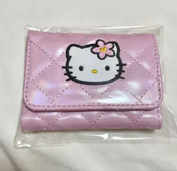 산리오 헬로키티 퀼팅 퀼트 복각판 지갑 핑크
