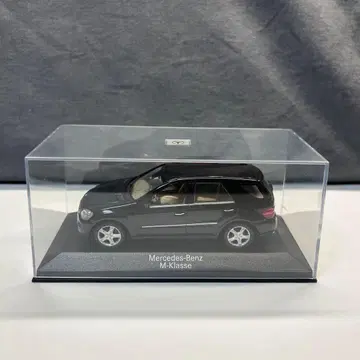 Mercedes-Benz M-Klasse 미니카 1/43