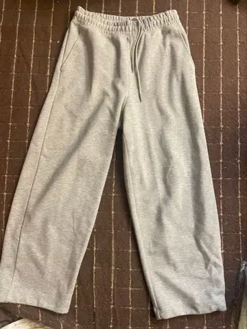 UNIQLO C 그레이 스웨트 팬츠 M 사이즈