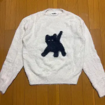 aeae Flashed Cats Angora 니트 화이트 니트