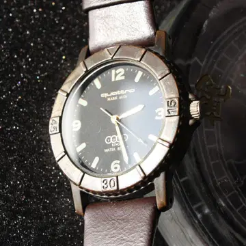 quattro 쿠와토로 손목시계 쿼츠 가동품