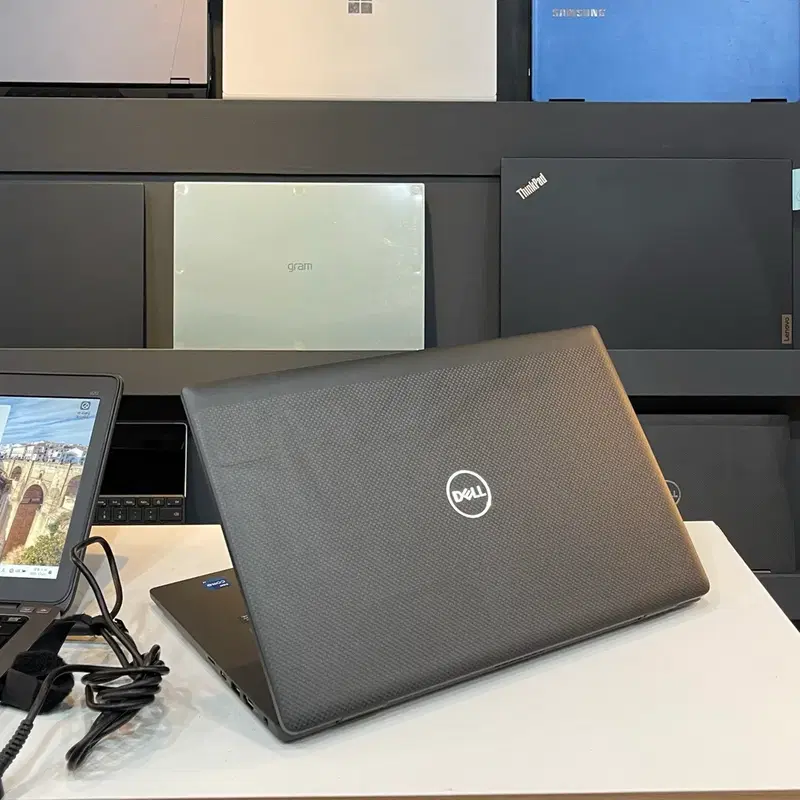 델 노트북 15인치 i7-11세대 램32GB ssd 512GB