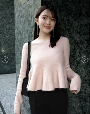 [ USAGI ONLINE 한정 컬러 ] 페플럼 숏 니트탑