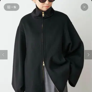 새상품 두지엠 클라세 CINOH 별주 PUFFER COAT