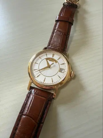 파텍 필립 칼라트라바 5153J-001