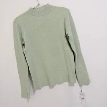 앤디콜 [ MIKI 기획 ] 하이넥 소매 버튼 리브 니트