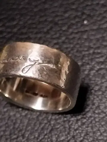 실버 텍스처 반지 손글씨풍 사인