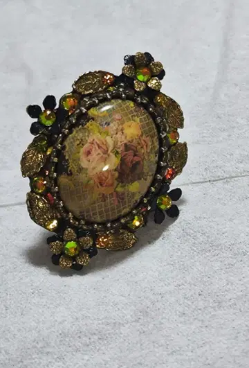 빈티지풍 꽃무늬 반지 미하엘 네그린