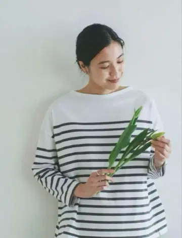 루미노아 보더 티셔츠 사이즈 3