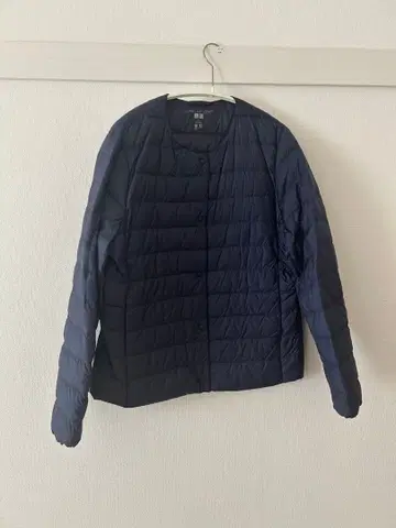 유니클로 울트라 라이트 다운 L 네이비 UNIQLO