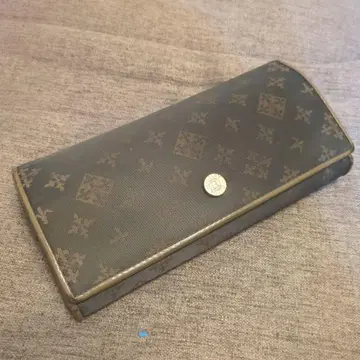 russet 장지갑 브라운