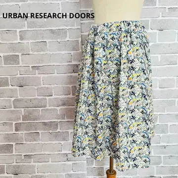 어반 리서치 도어스 꽃무늬 리버티풍 플레어 스커트 F a849