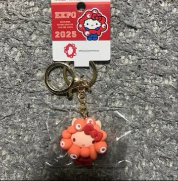 산리오 콜라보 미야쿠미야쿠 입체 마스코트 최애 컬러 헬로키티